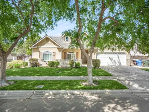 306 E Gibson Ave, Reedley, CA 93654 photo 1