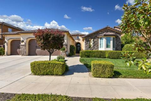 3245 Mitchell Ave, Clovis, CA 93619 photo 1