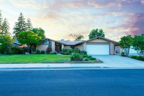44 Amber Ave, Clovis, CA 93611 photo 1