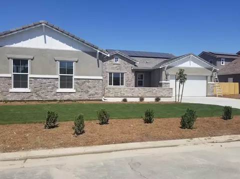 16020 W Monterey, Kerman, CA 93630 photo 1