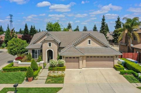 2641 Stuart Ave, Clovis, CA 93611 photo 1