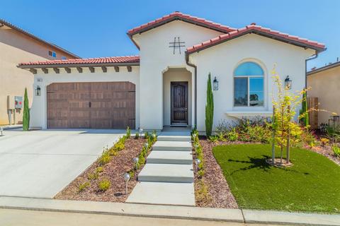 1663 N Ryan Ave, Clovis, CA 93619 photo 1