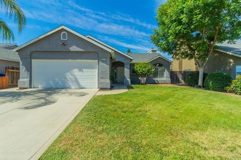 273 W Kelly Ave, Clovis, CA 93611 photo 1