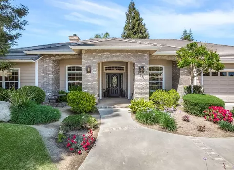 2804 E Laura Ct, Visalia, CA 93292 photo 1