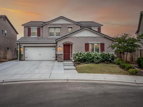3485 Robinwood Ave, Clovis, CA 93619 photo 1
