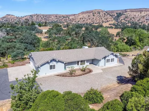 21631 Frontier Rd, Clovis, CA 93619 photo 1