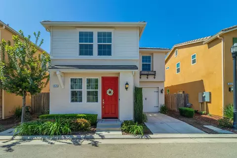 3570 Luminary Way, Clovis, CA 93619 photo 1