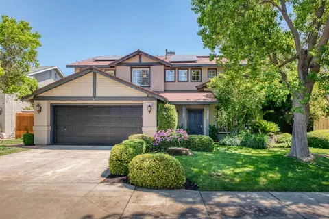 3245 Megan Ave, Clovis, CA 93611 photo 1