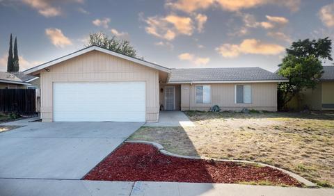 2981 Sylmar Ave, Clovis, CA 93612 photo 1