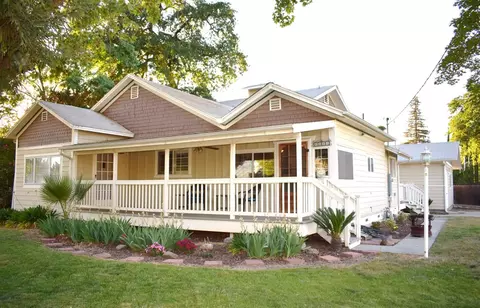 6384 E Murphy Ave, Laton, CA 93242 photo 1