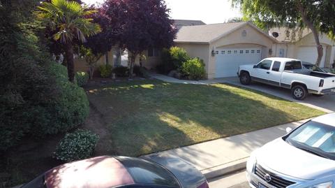 588 Quality Ave, Sanger, CA 93657 photo 1