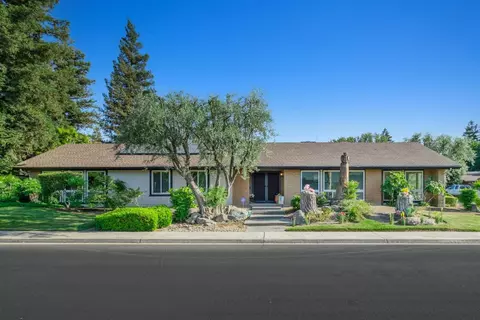 722 W Escalon Ave, Clovis, CA 93612 photo 1