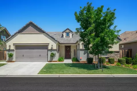 3437 Trenton Ln, Clovis, CA 93619 photo 1