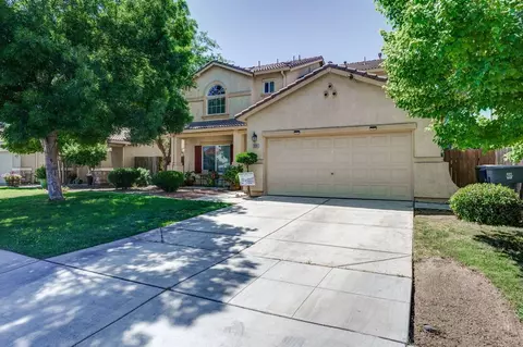2834 Cherry Tree Ln, Madera, CA 93637 photo 1