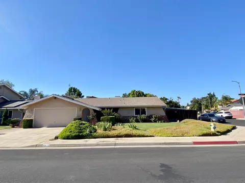 863 Menlo Ave, Clovis, CA 93612 photo 1