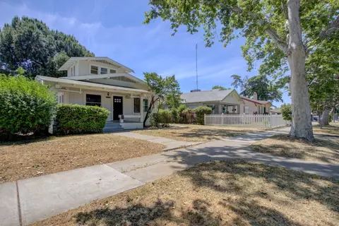 1044 W 20th, Merced, CA 95340 photo 1