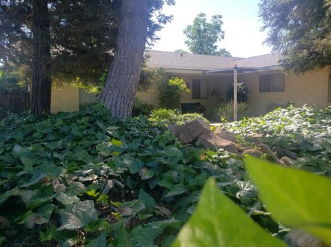 1105 Calimyrna Ave, Madera, CA 93638 photo 1
