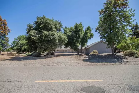 35784 Manon Ave, Madera, CA 93636 photo 1