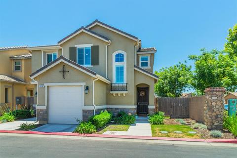 3038 Aerial Ln, Clovis, CA 93619 photo 1