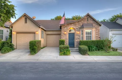 632 W Fontaine Ln, Clovis, CA 93619 photo 1