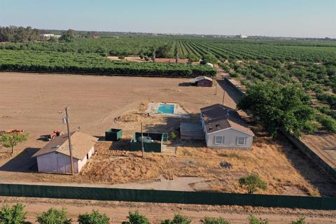19590 Road 24, Madera, CA 93638 photo 1