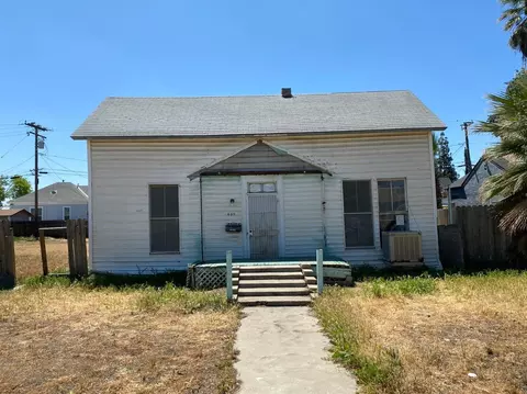 409 Central Ave, Hanford, CA 93230 photo 1
