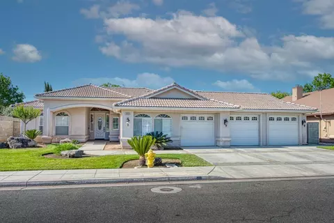 3620 Doubletree Way, Madera, CA 93637 photo 1