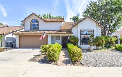 358 W Fallbrook Ave, Clovis, CA 93611 photo 1
