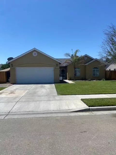 1459 Noble, Lemoore, CA 93245 photo 1