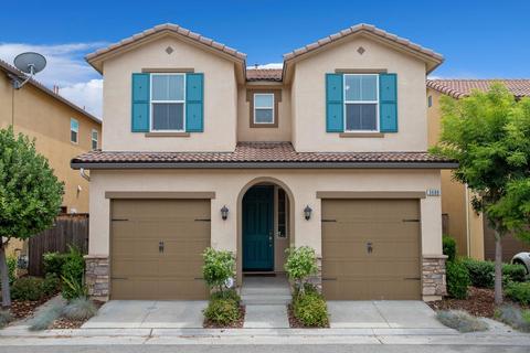 3680 Etchings Way, Clovis, CA 93619 photo 1