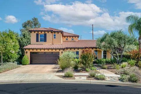 3381 Serena Ave, Clovis, CA 93619 photo 1