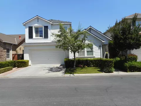 623 W Madrid Ln, Clovis, CA 93619 photo 1