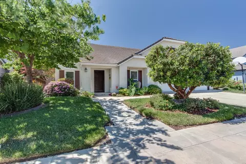 1344 Oak Ave, Clovis, CA 93611 photo 1