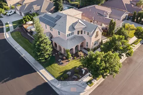 3122 Everglade Ave, Clovis, CA 93619 photo 1