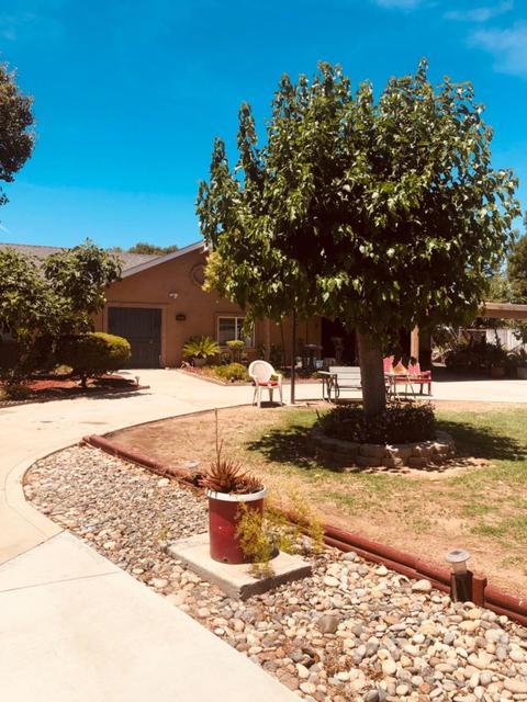 18844 Arlington Rd, Madera, CA 93638 photo 1