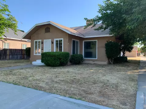 201 N M St, Madera, CA 93637 photo 1
