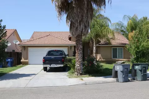 3713 Isla Vista Ct, Madera, CA 93637 photo 1