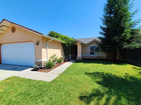 651 Gloria Ave, Sanger, CA 93657 photo 1