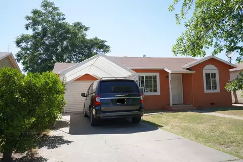 912 Bloker St, Madera, CA 93638 photo 1