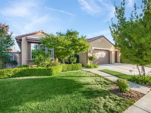 3262 Purvis Ave, Clovis, CA 93611 photo 1
