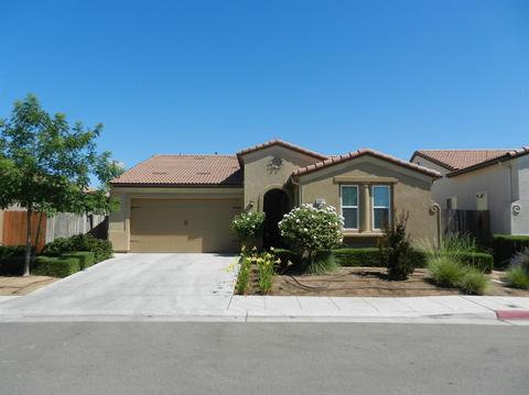 3541 Lansing Ave, Clovis, CA 93619 photo 1