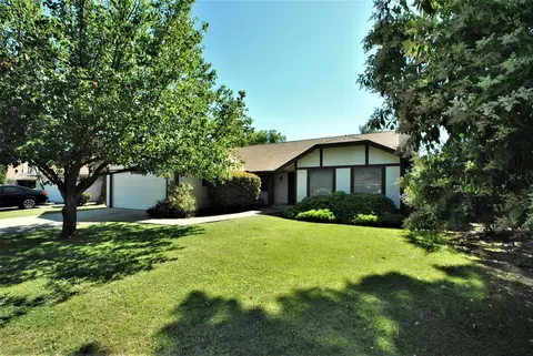 1161 Filbert Ave, Clovis, CA 93611 photo 1