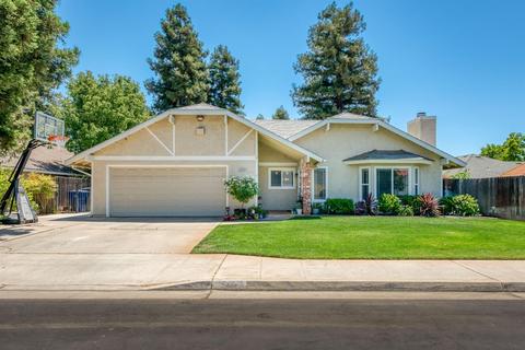 2444 Beverly Ave, Clovis, CA 93611 photo 1