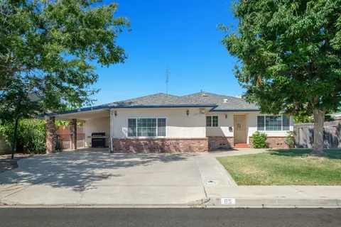 85 Acacia Dr, Sanger, CA 93657 photo 1