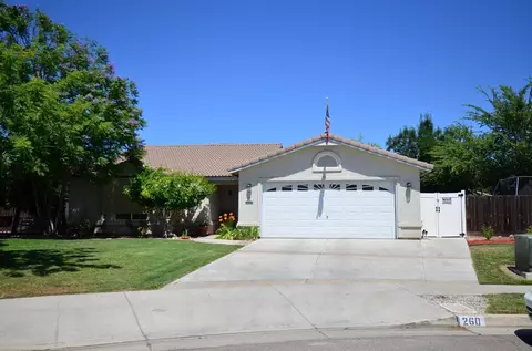 260 S Kenneth Ave, Kerman, CA 93630 photo 1