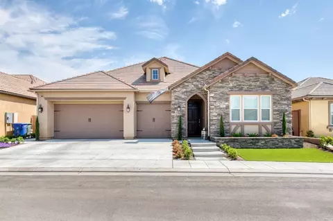 3962 Sussex Ave, Clovis, CA 93619 photo 1