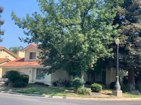 128 North Way, Madera, CA 93637 photo 1
