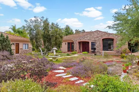3823 Cedar Vale Way, Fallbrook, CA 92028 photo 1