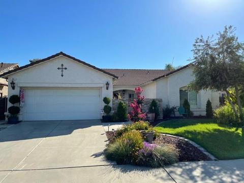 201 Palm Ct, Fowler, CA 93625 photo 1