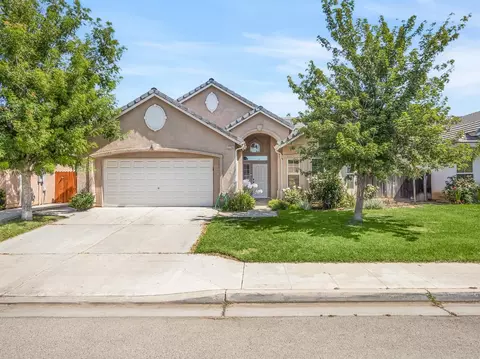 2786 Emerald Ave, Fresno, CA 93720 photo 1